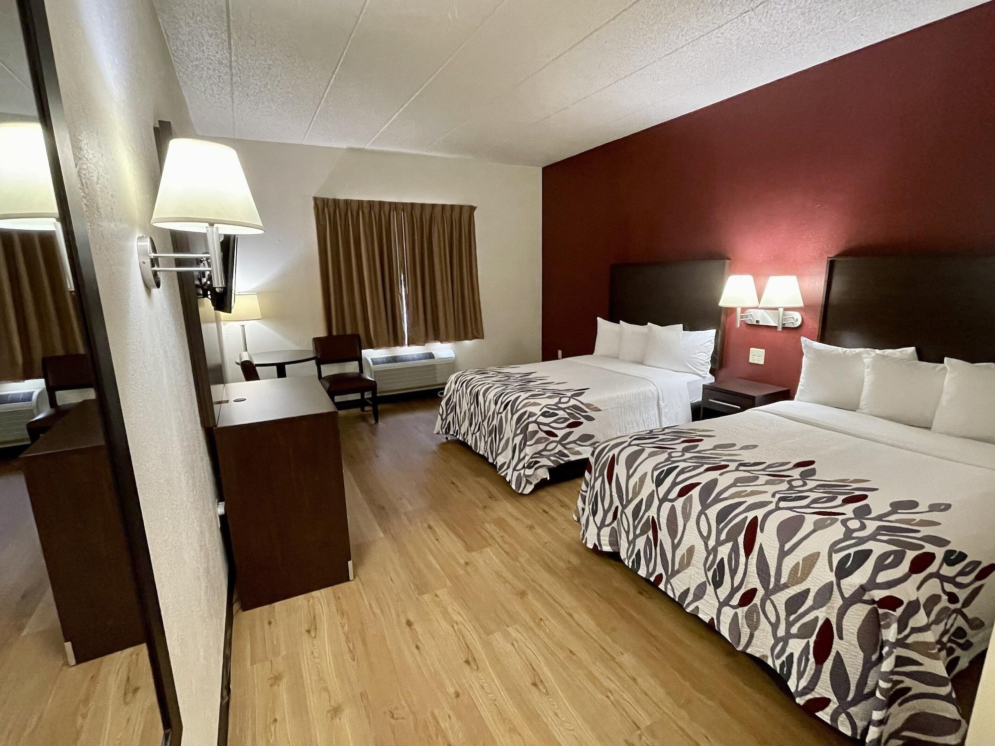 Red Roof Inn Sandusky - Milan Екстер'єр фото